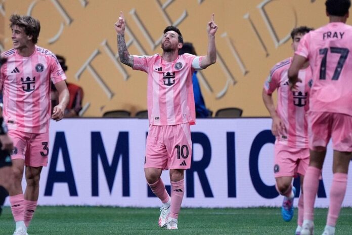 Confirmed line-ups as Messi faces former team for the first time