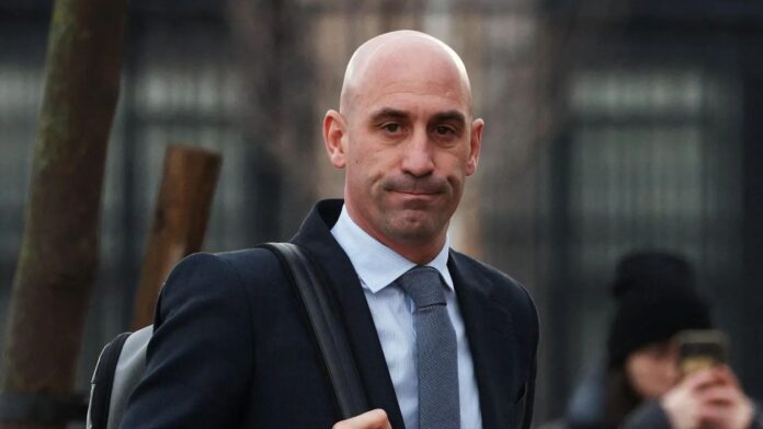 Former Spanish football chief loses World Cup kiss appeal