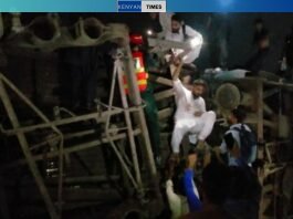 Dozens injured as passenger train derails near Pakistan