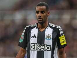 Howe frustrated with ‘far from ideal’ Alexander Isak transfer saga