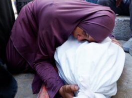 Israel kills over 30 in Gaza as aid agencies warn of humanitarian collapse